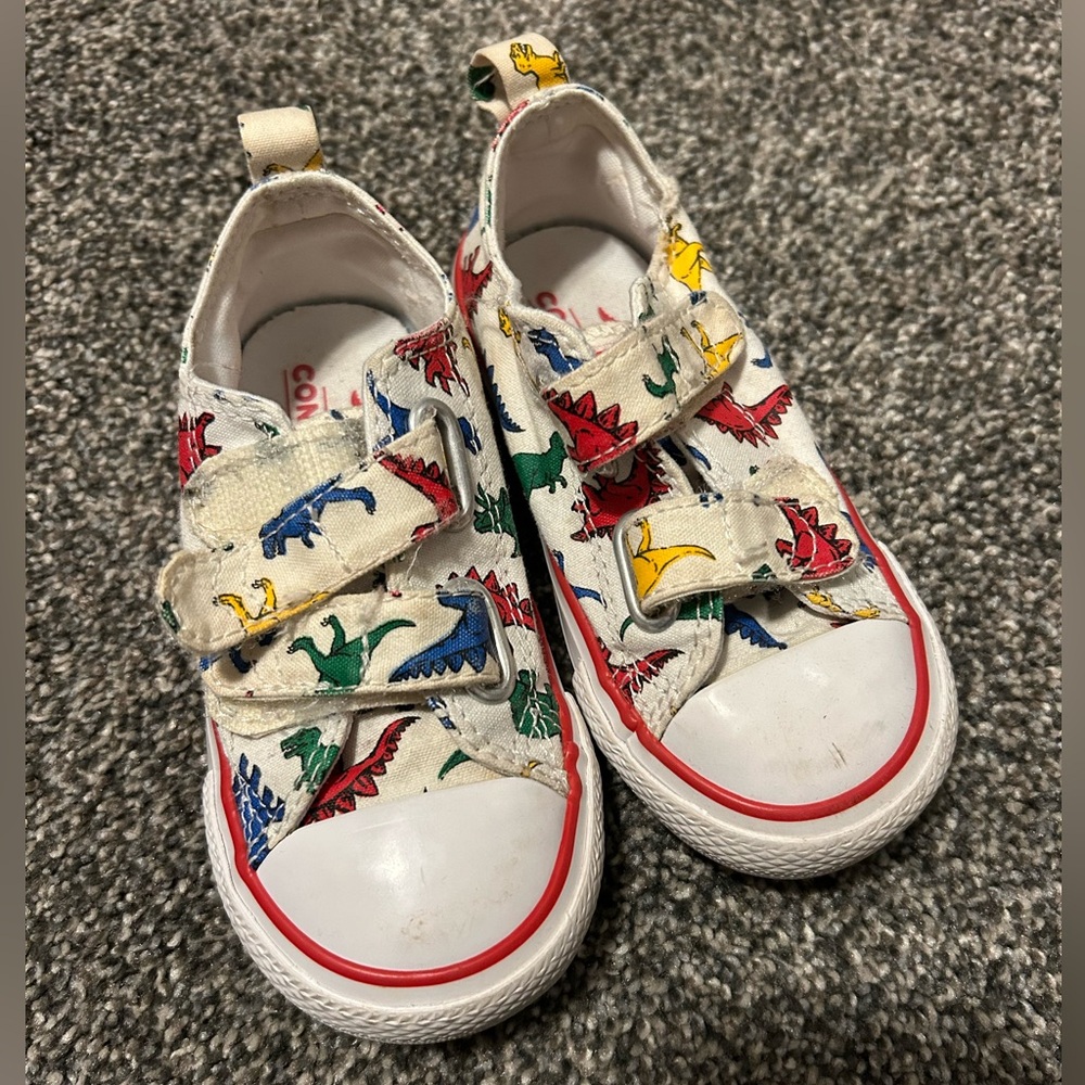 Toddler Dinosaur 🦕 Converse Gym Shoes
